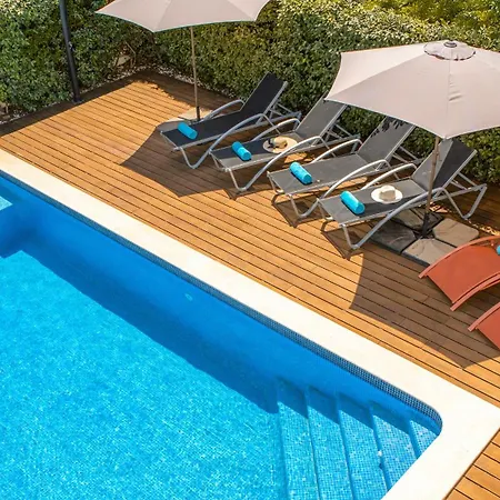 Villa Carolina - Com Piscina Privada E Bbq