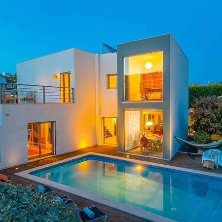Carolina - Com Piscina Privada E Bbq Villa Albufeira